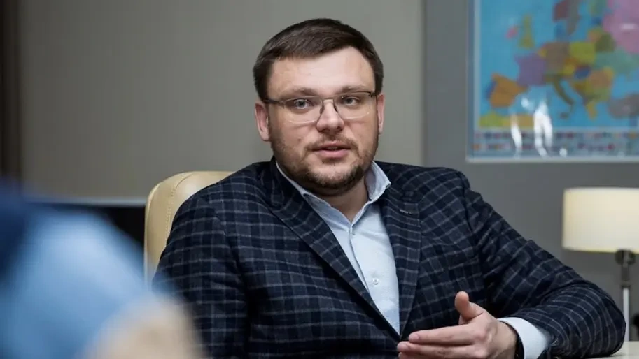 Очільник НАБУ Кривонос двічі тікав від поліграфа і приховав обставини з фіктивним "всиновленням", вводячи комісію в оману, — експрокурор САП