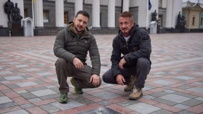 "Мені соромно за американський паспорт": Шон Пенн звернувся до українських військових