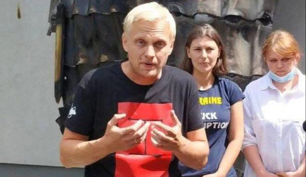 У справі Віталія Шабуніна щодо шахрайства та ухилення від мобілізації на суд тиснуть його «заброньовані» колеги-ухилянти, — «Чесна мобілізація»