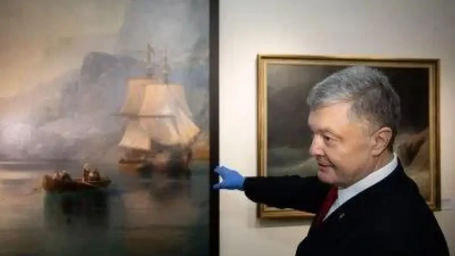 Половина картин Порошенка – російських художників; українських там немає, – експерт розкритикував оприлюднену колекцію нардепа